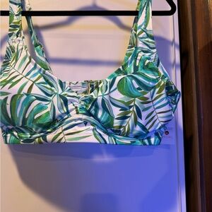 Shade & Shore Green Leaf Print Bikini Top